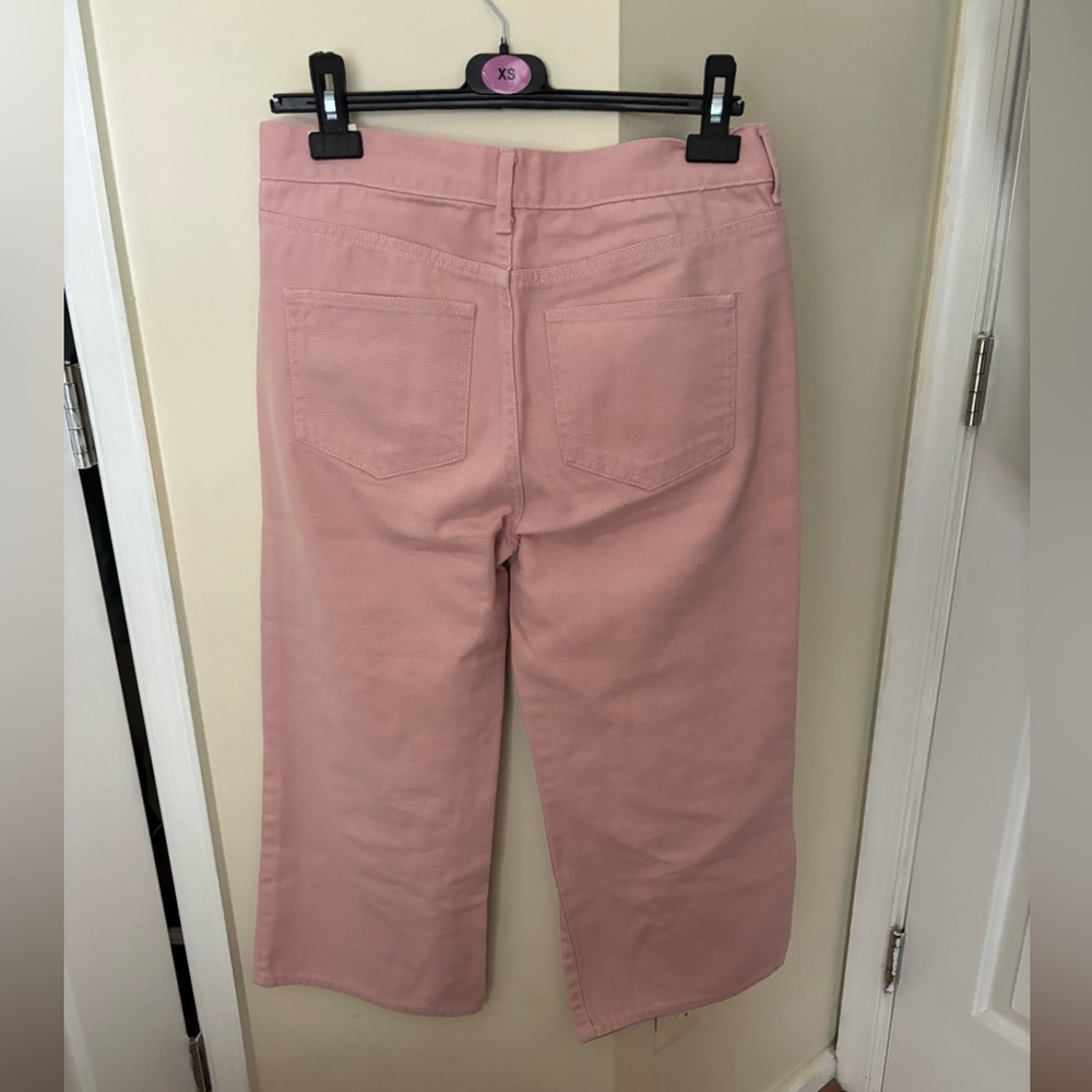 BCBGeneration long short Jean for women Size 27 Rose
Smoke Cropped Gaucho - Picture 16 of 17